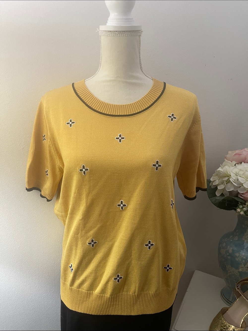 Mustard Yellow Short-Sleeve Knit Top with Black Contrast Trim
